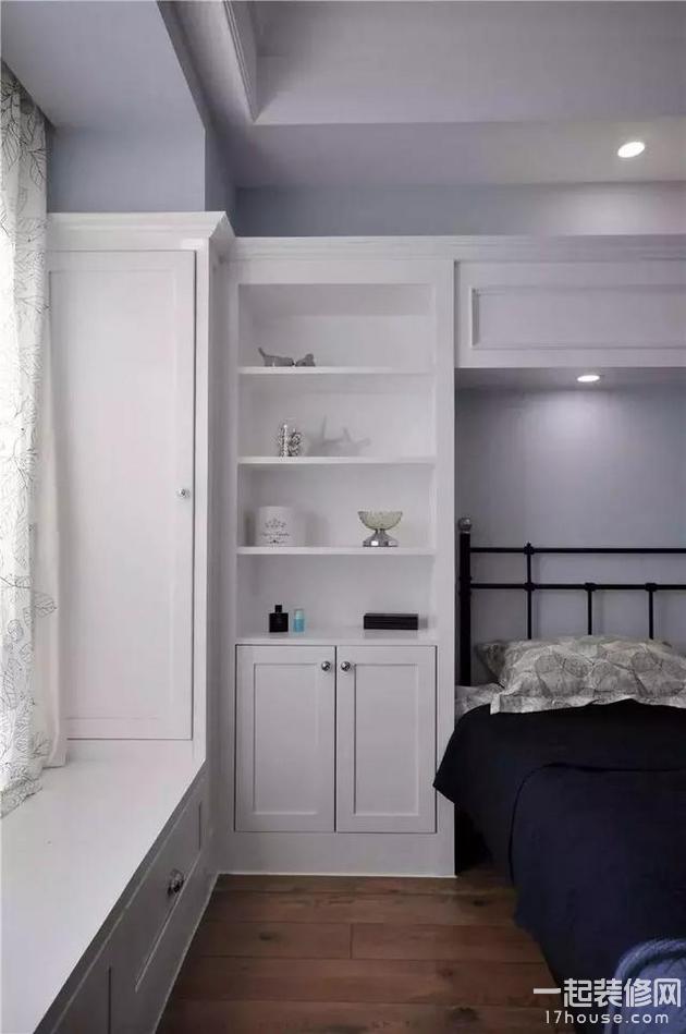 喜欢这种飘窗收纳柜,让小户型也能多出储物空间! 喜欢这种飘窗收纳柜,让小户型也能多出储物空间!